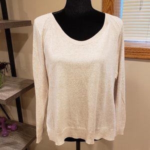 Gap Cream Raglan Sleeve Sweater Size M